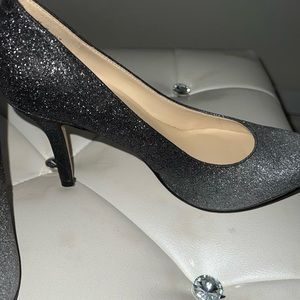 OMBRÉ GLITTER PUMPS